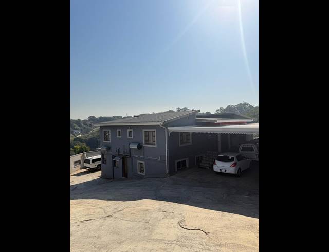 3 BEDROOM FLAT TO LET IN KENVILLE